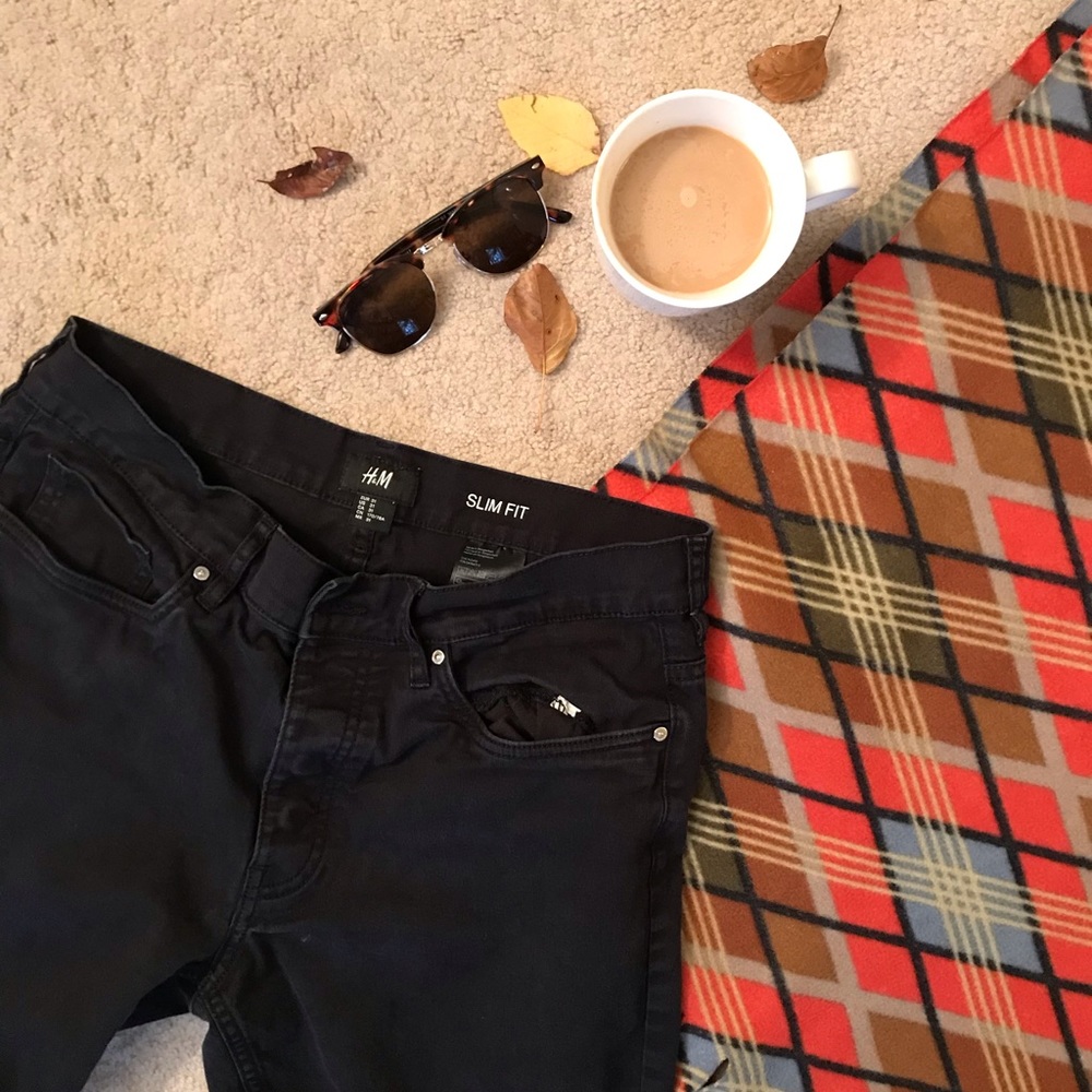 H&M Men’s Slim Fit Black Jean Shorts Size 31